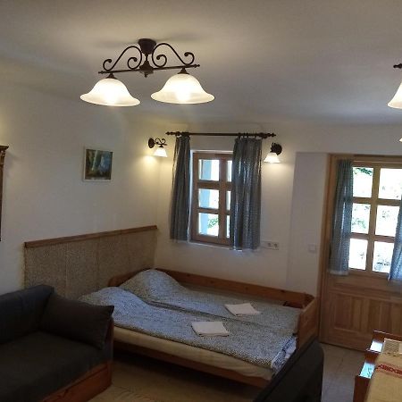 Vila Vagabund Vendeghaz Etyek Exteriér fotografie